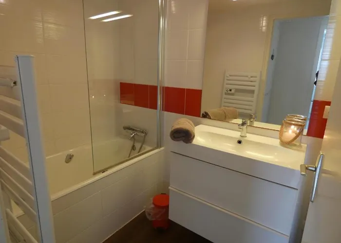 Apartamento Bel Rénové Avec Vue Sur Pour 6 Personnes à - Fr-1-540-224